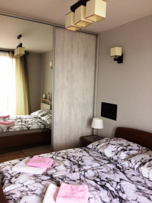 Apartament "Cleopatra 3" Z Miejscem Parkingowym, Faktury Vat Kielce Exterior photo