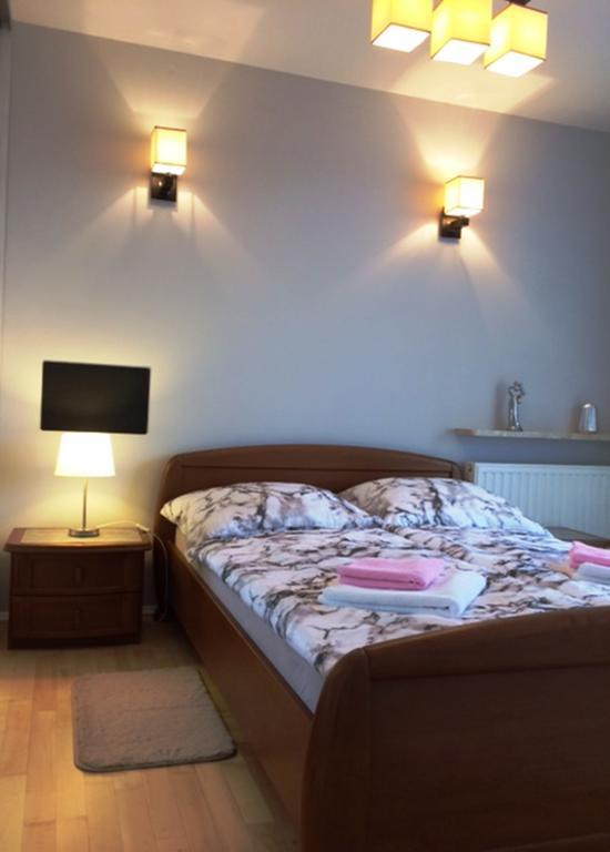 Apartament "Cleopatra 3" Z Miejscem Parkingowym, Faktury Vat Kielce Exterior photo
