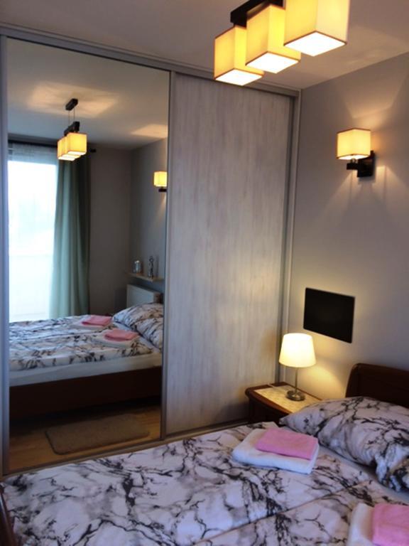 Apartament "Cleopatra 3" Z Miejscem Parkingowym, Faktury Vat Kielce Exterior photo